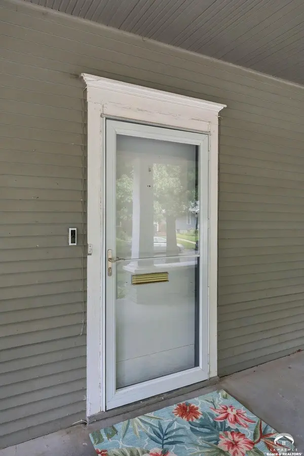 1809 Mississippi ST, Lawrence, KS 66044