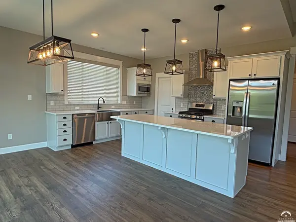 317 N White DR, Lawrence, KS 66049