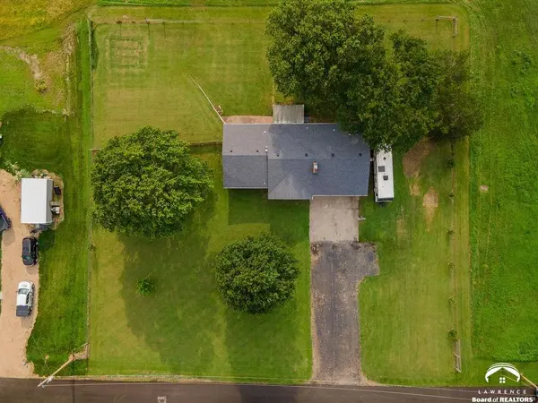1011 Elm ST, Oskaloosa, KS 66066