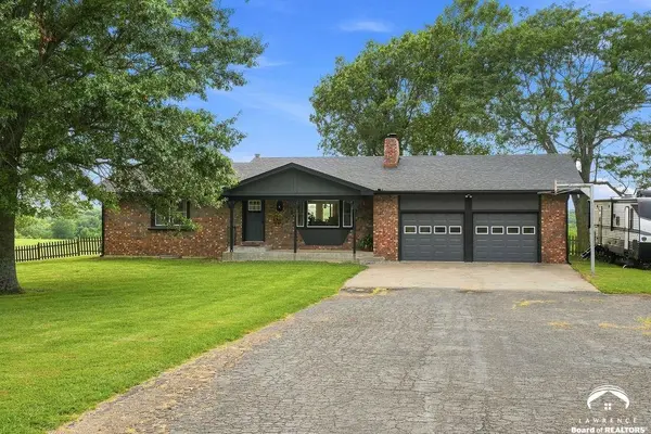 1011 Elm ST, Oskaloosa, KS 66066