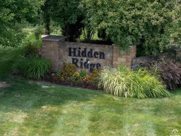 16631 Ruby CT, Basehor, KS 66007
