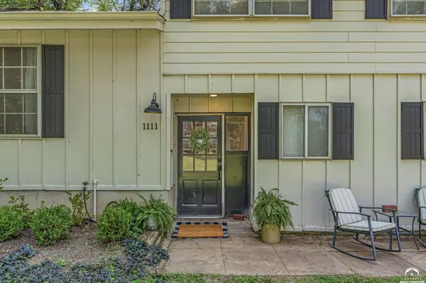 1111 N 1712 RD, Lawrence, KS 66049