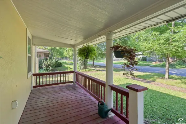 726 Alabama ST, Lawrence, KS 66044