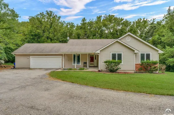 681 N 1495 RD, Lawrence, KS 66049