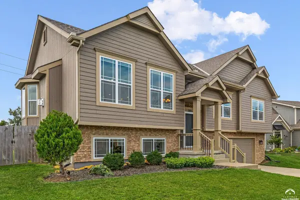 3811 Daylily CT, Lawrence, KS 66049