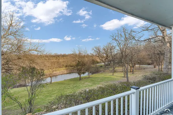 731 E 1100 RD, Baldwin City, KS 66006