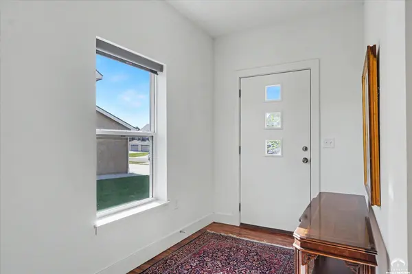 2530 Arlene PL, Lawrence, KS 66046