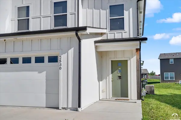 2530 Arlene PL, Lawrence, KS 66046
