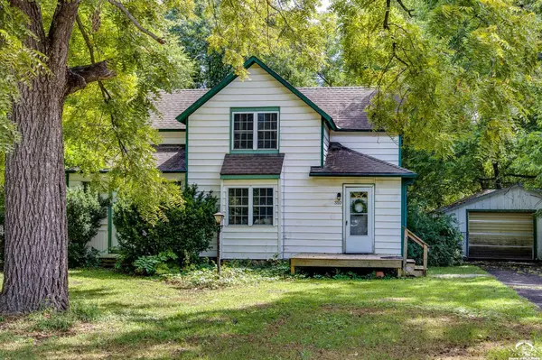 310 W Bridge ST, Perry, KS 66073