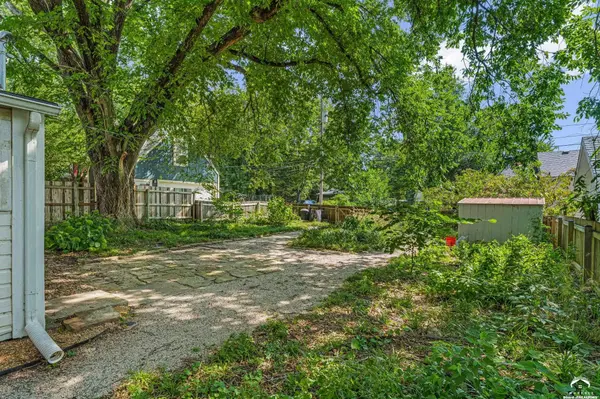 1040 Pennsylvania ST, Lawrence, KS 66044