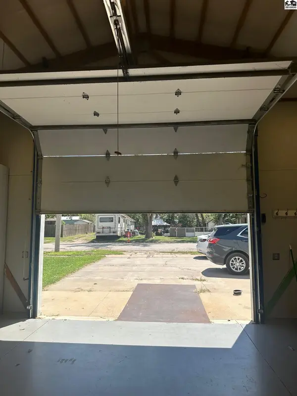212 E Center St, Burrton, KS 67020