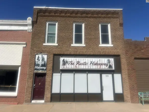 109 S Kansas Ave, Haven, KS 67543
