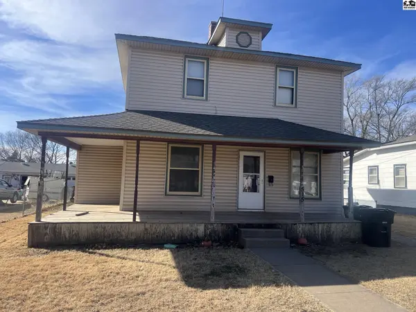 515 N Jackson St, Pratt, KS 67124