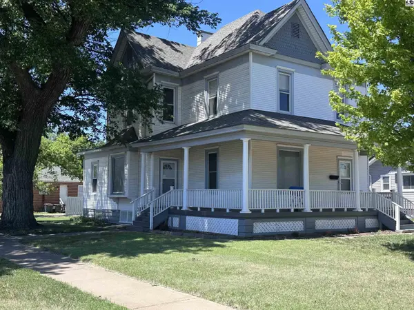 203 N Main St, Pratt, KS 67124
