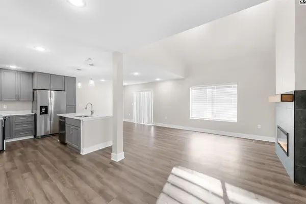 2722 Amelia Ln, Salina, KS 67401