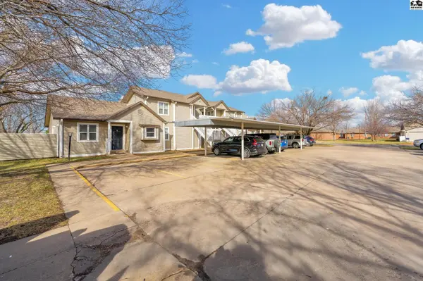 1710 E 24th Ave, Hutchinson, KS 67502