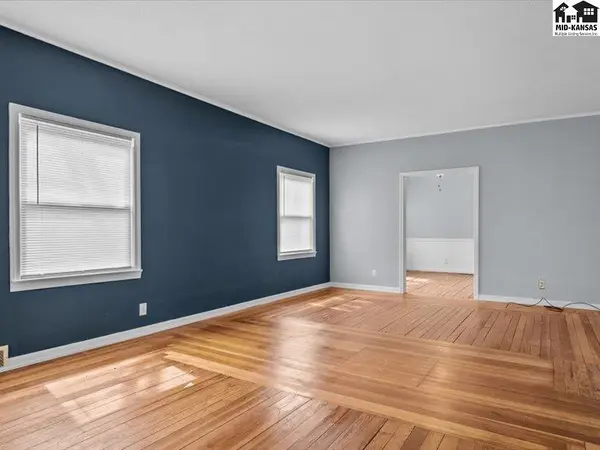 307 Champa St, Pratt, KS 67124