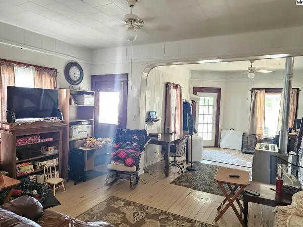 425 W Kansas Ave, Little River, KS 67457