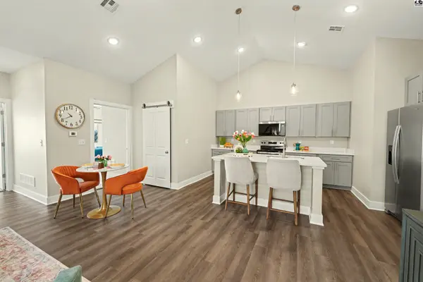 2723 Amelia Ln, Salina, KS 67401