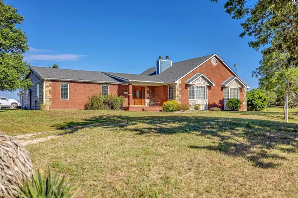 19447 SW Meadowlark Rd, Rose Hill, KS 67133