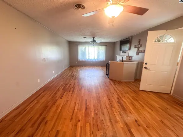 10334 W US Hwy 54, Pratt, KS 67124