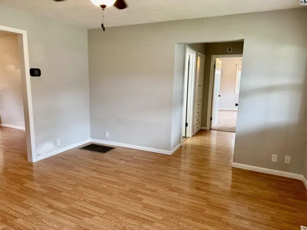 301 E Hudson St, Inman, KS 67546