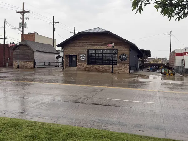 113 E Main, Lyons, KS 67554
