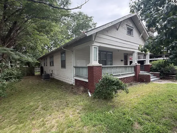 129 E 11th Ave, Hutchinson, KS 67501