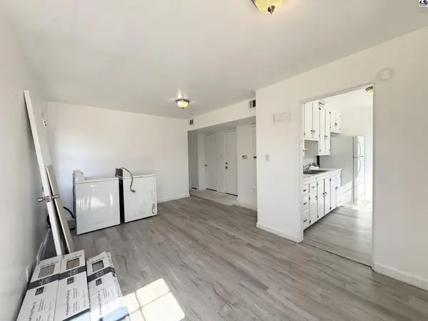 209 S West Ave, Lyons, KS 67554