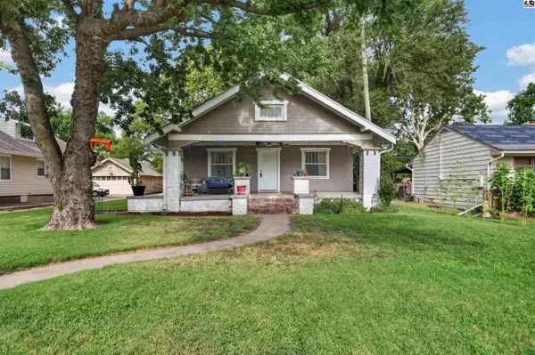 2321 N Monroe St, Hutchinson, KS 67502