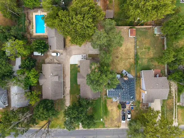 2321 N Monroe St, Hutchinson, KS 67502