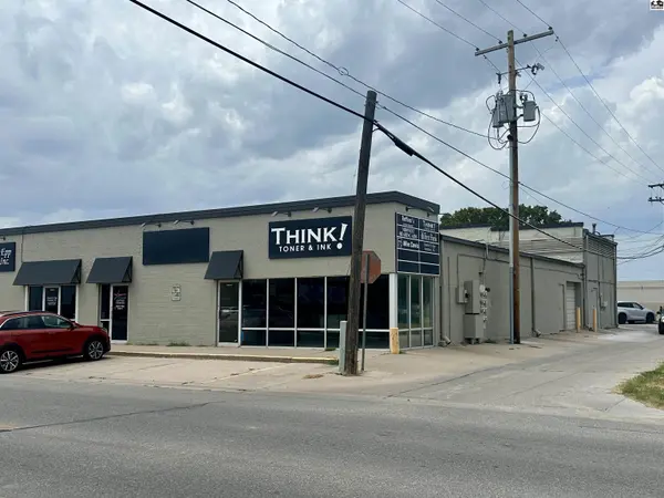 2500 N Main St, Hutchinson, KS 67502