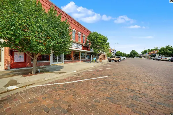 115 N Main St, Lindsborg, KS 67456