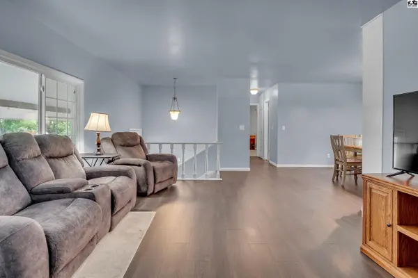 1108 S Central Ave, Mcpherson, KS 67460