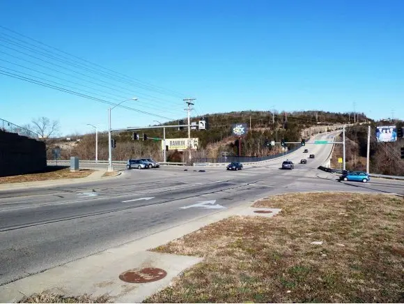 2800 Gretna RD, Branson, MO 65616