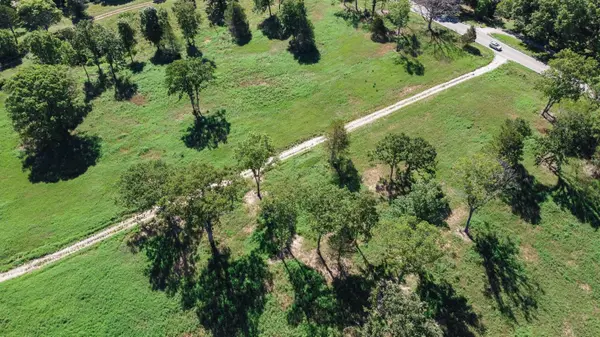 4949 State Route Cc, West Plains, MO 65775