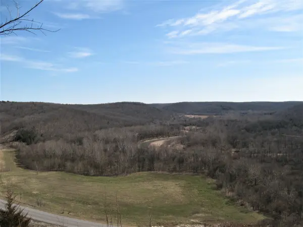 17650 Superior Road RD, St. Robert, MO 65584