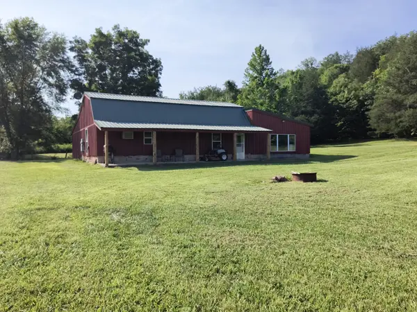 201 Barrett Hollow Lane, Gainesville, MO 65655