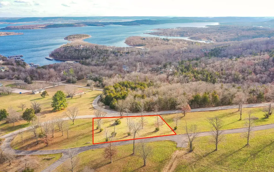 9a Carriage Oaks Drive DR, Reeds Spring, MO 65737