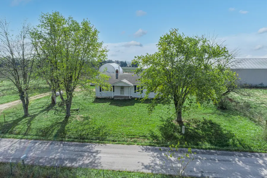 2288 Red Oak RD, Fordland, MO 65652