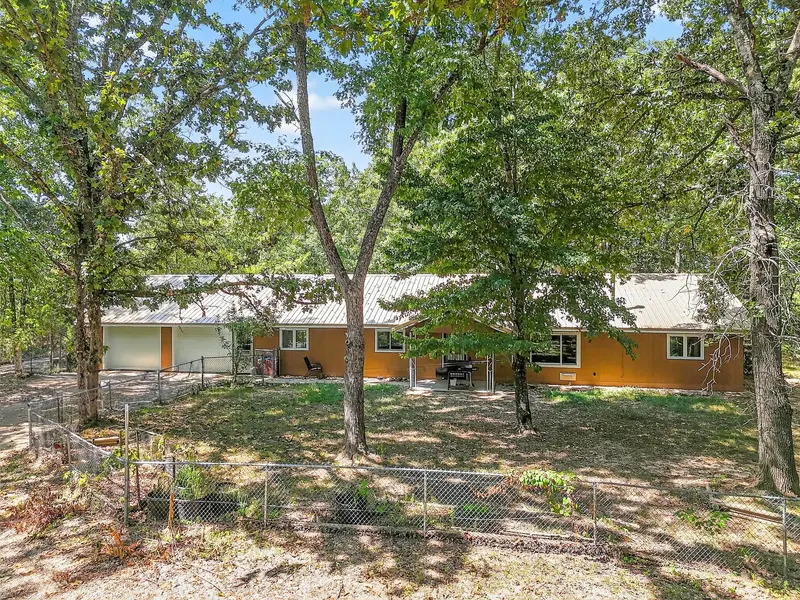 460 Sela LN, Galena, MO 65656