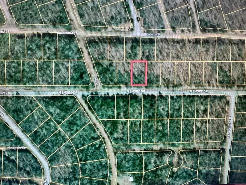 106 N Forest LN, Horseshoe Bend, AR 72512