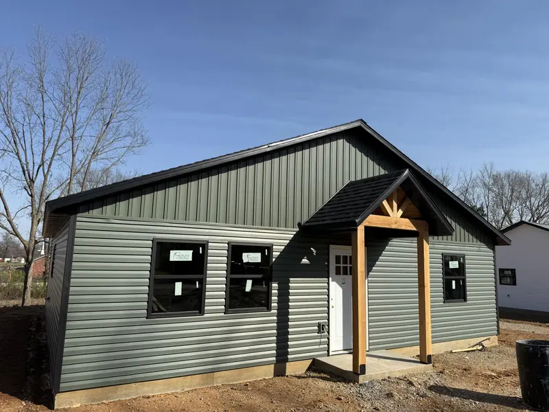 710 Johnson ST, West Plains, MO 65775