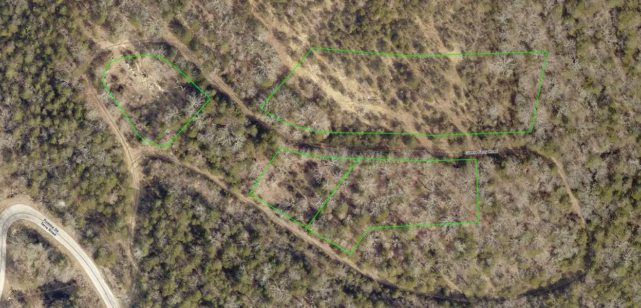 000 Greers Ferry RD, Branson, MO 65616