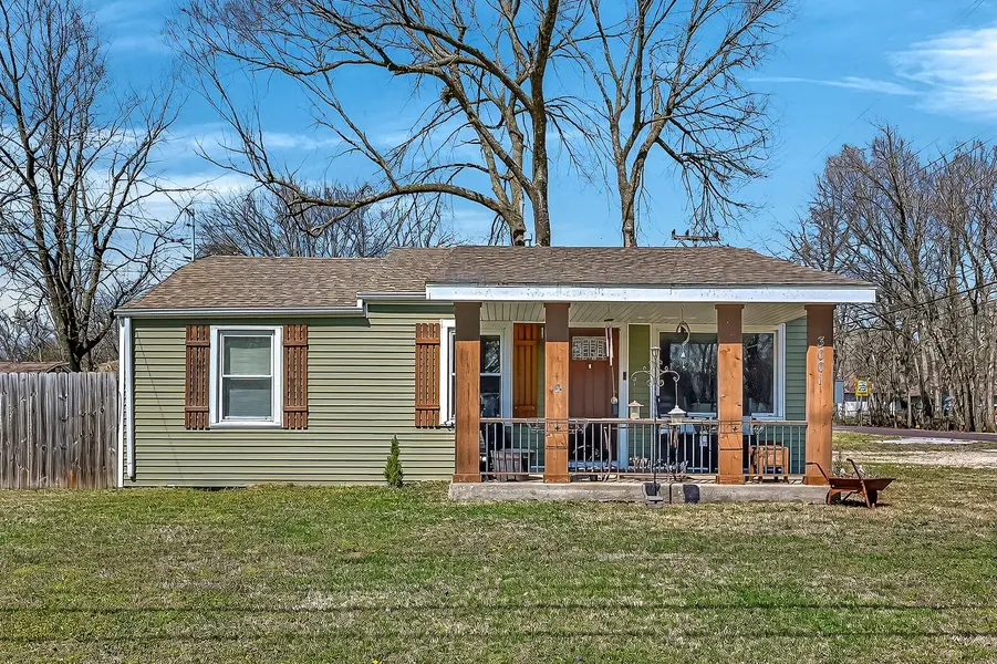 3001 W Mount Vernon ST, Springfield, MO 65802