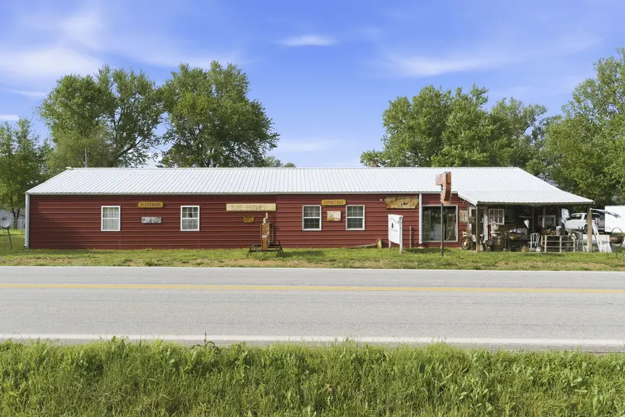 401 W 1st ST, Fair Play, MO 65649
