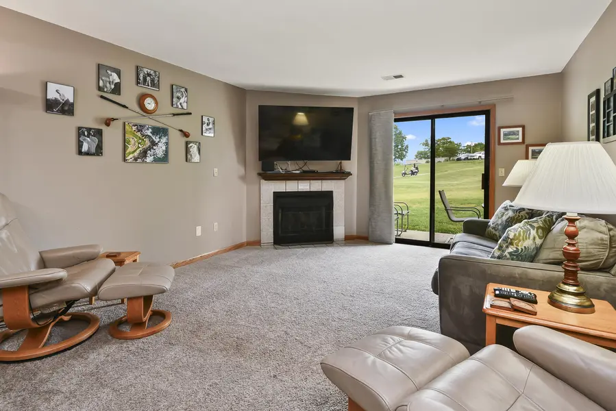 267 Bunker Ridge DR #6, Branson, MO 65616