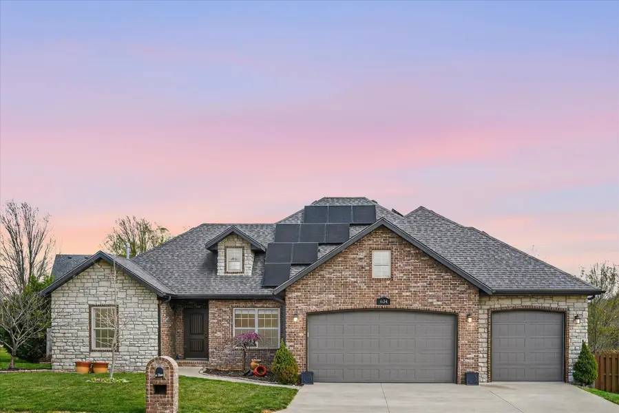 634 N Rockingham AVE, Nixa, MO 65714