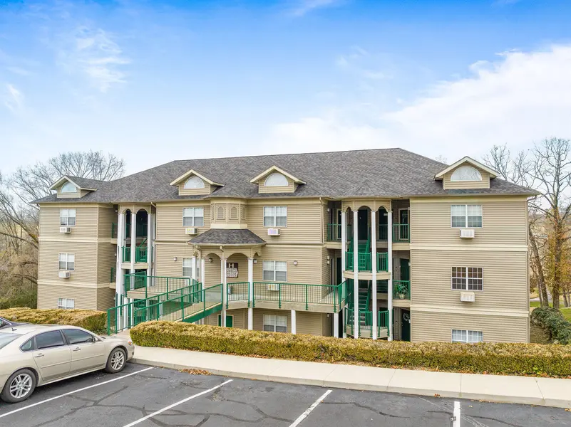 813 Holiday Ridge #3, Branson, MO 65616