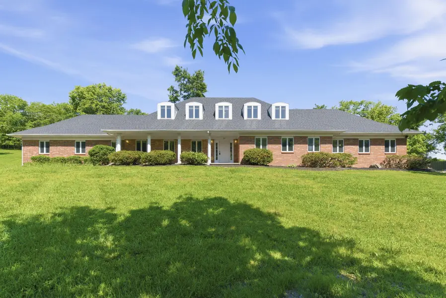 385 Jones RD, Ozark, MO 65721